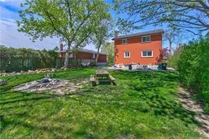 Photo 30 of 37 Gottscheer Court, Kitchener, Southdale — HOMEH