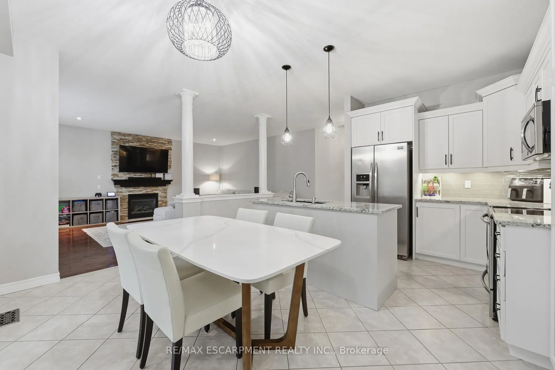 Photo 14 of 57 Tanglewood Drive, Hamilton, Binbrook — HOMEH