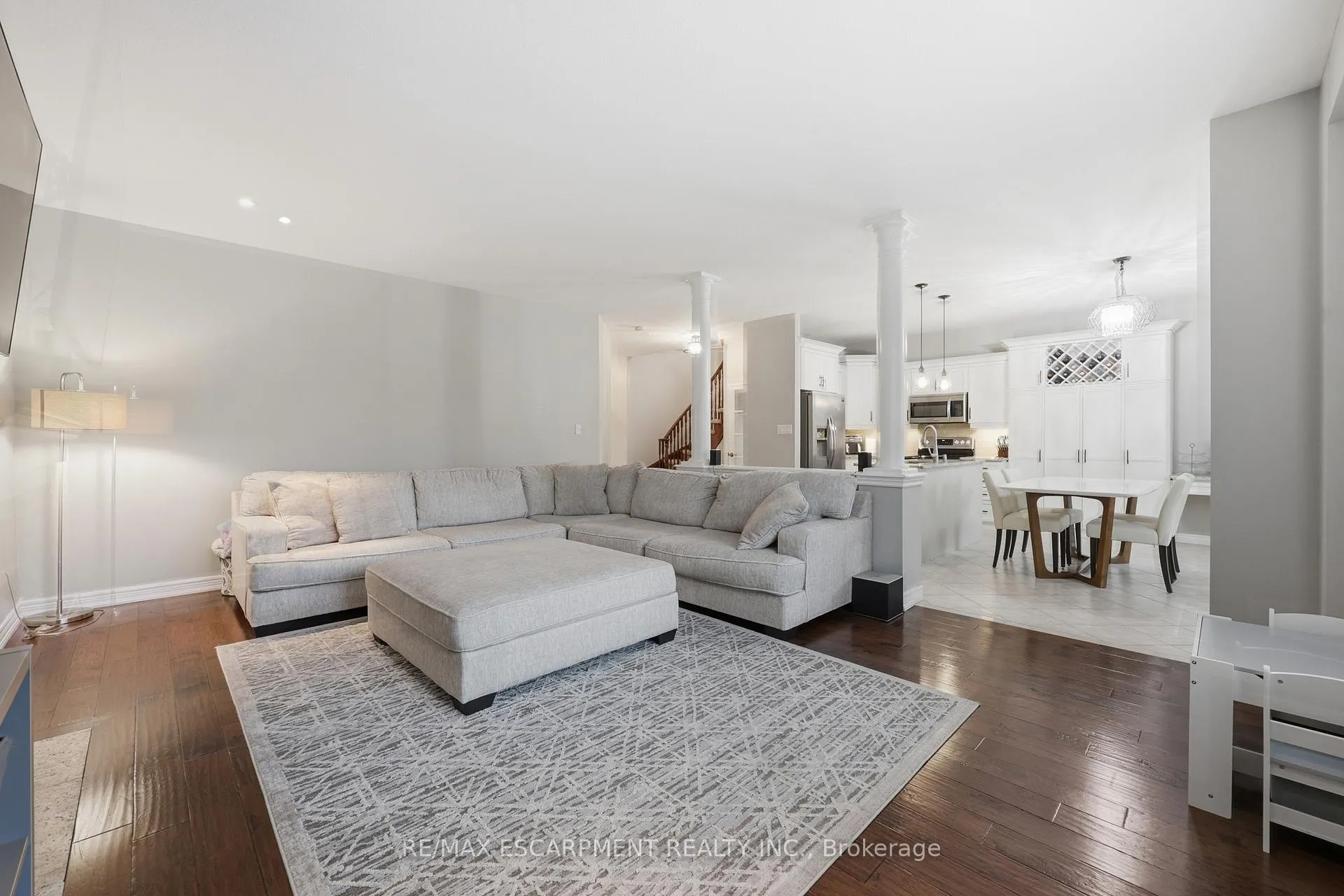 Photo 18 of 57 Tanglewood Drive, Hamilton, Binbrook — HOMEH