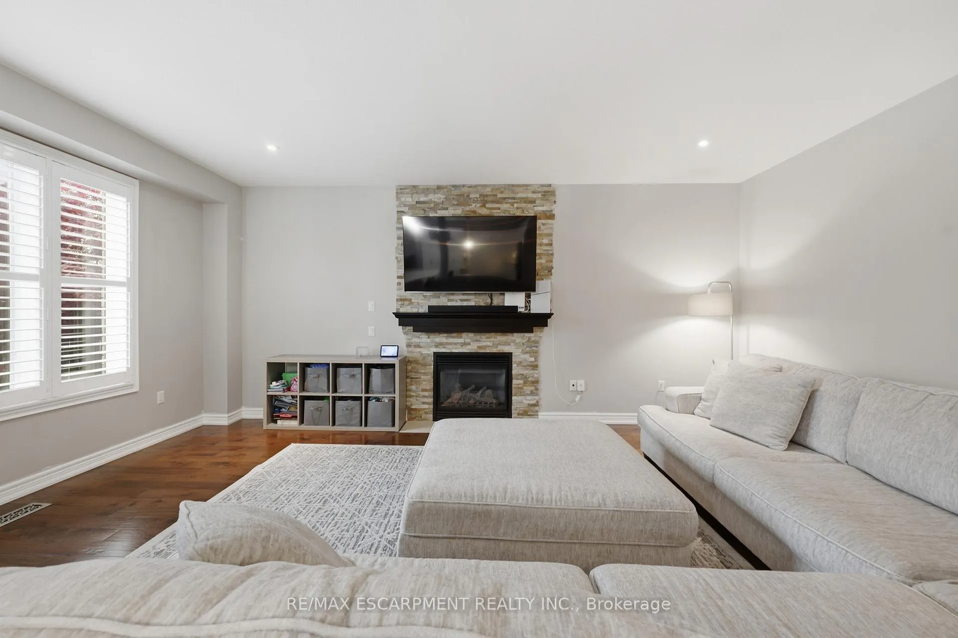 Photo 20 of 57 Tanglewood Drive, Hamilton, Binbrook — HOMEH