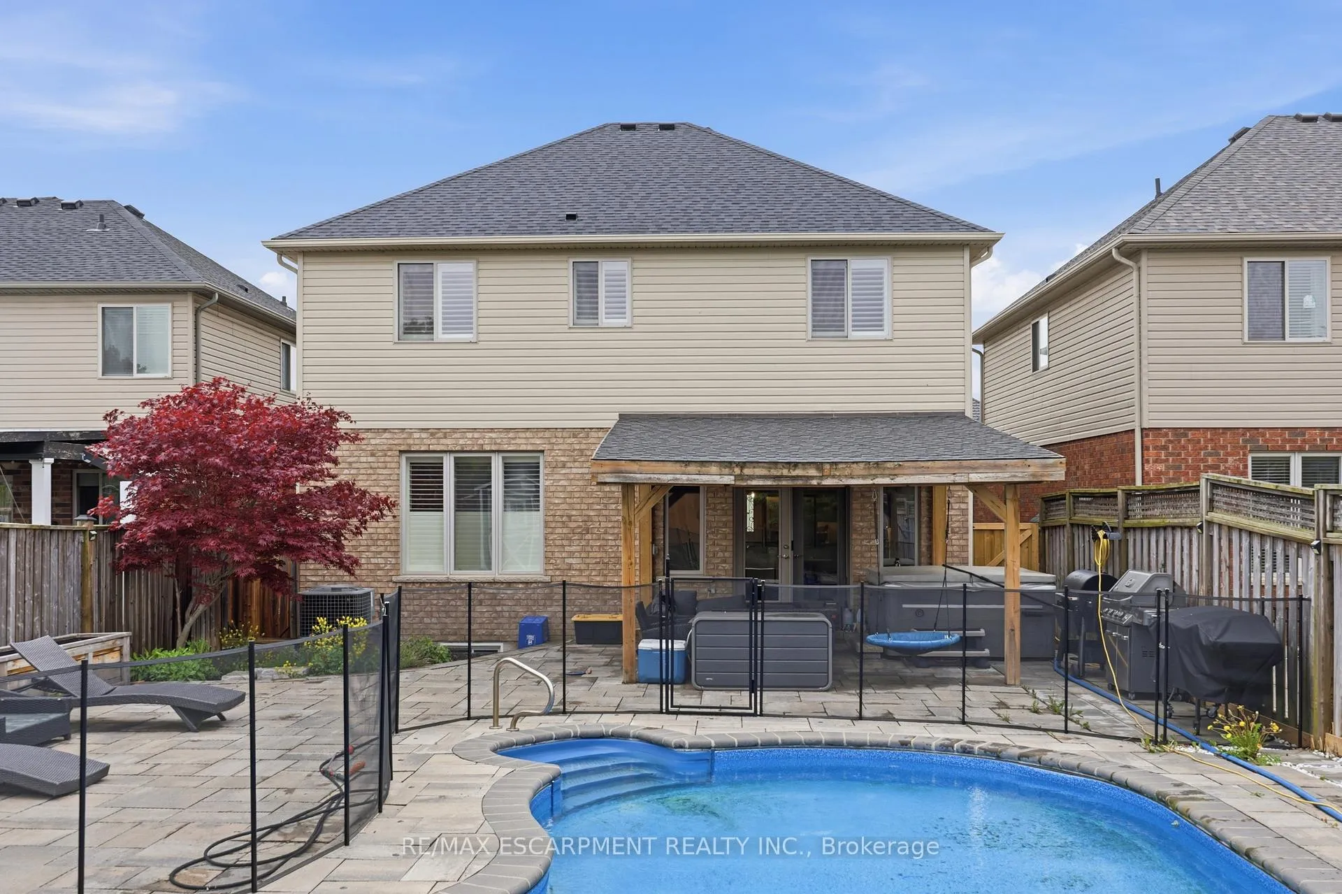 Photo 40 of 57 Tanglewood Drive, Hamilton, Binbrook — HOMEH