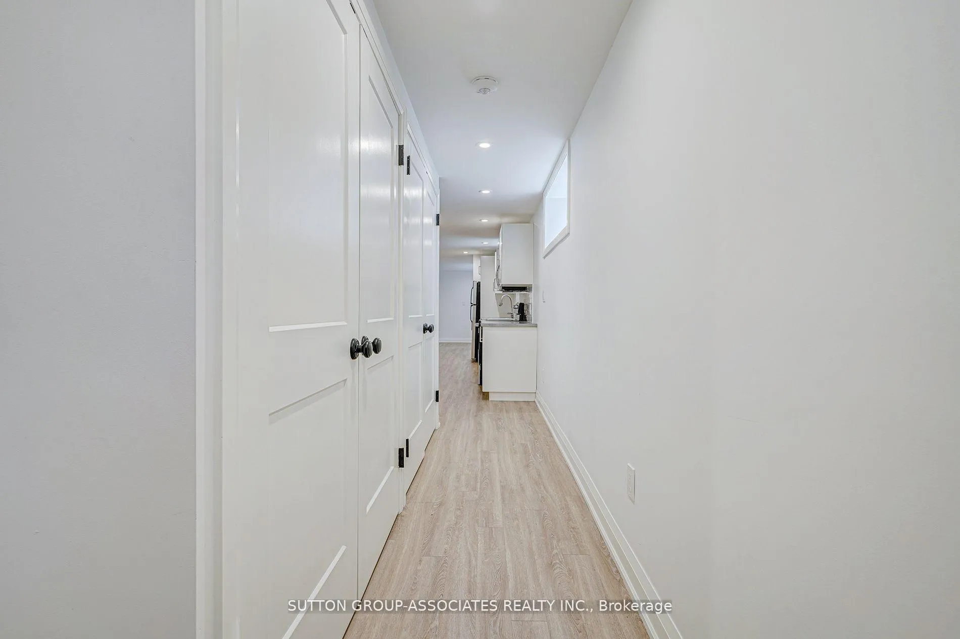 Photo 3 of Unit Lower, 233 Albany Avenue, Toronto, The Annex — HOMEH