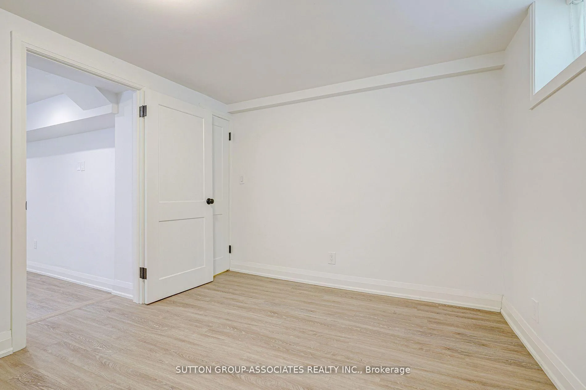 Photo 15 of Unit Lower, 233 Albany Avenue, Toronto, The Annex — HOMEH