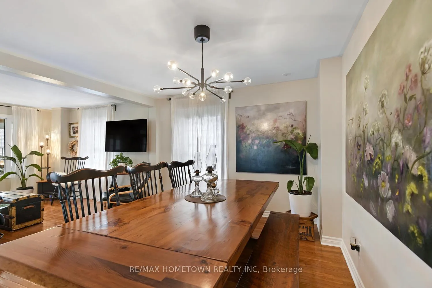 Photo 14 of 20 Hartley Street, Brockville — HOMEH