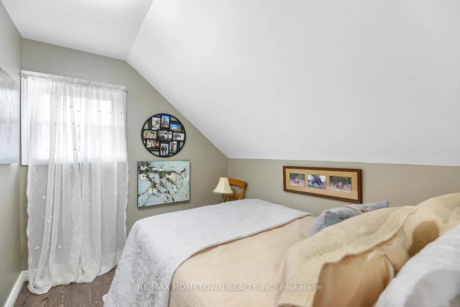 Photo 27 of 20 Hartley Street, Brockville — HOMEH