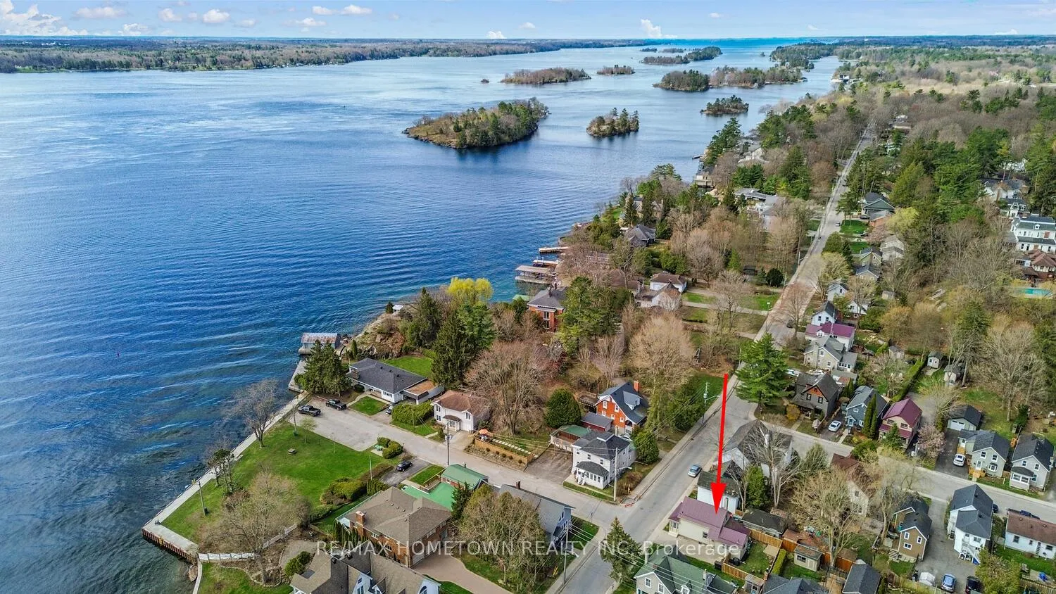 Photo 33 of 20 Hartley Street, Brockville — HOMEH