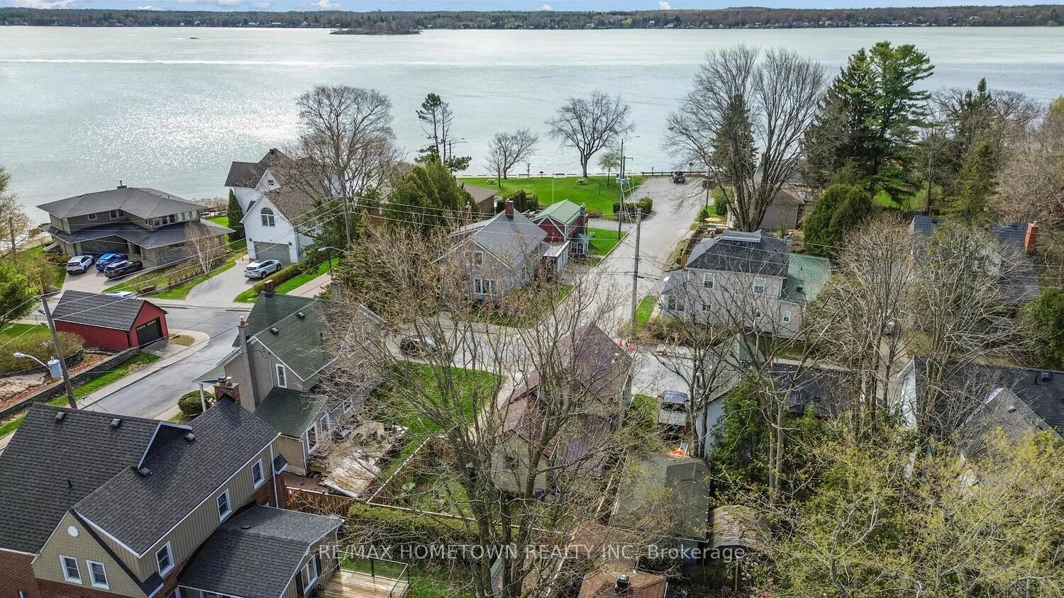 Photo 36 of 20 Hartley Street, Brockville — HOMEH