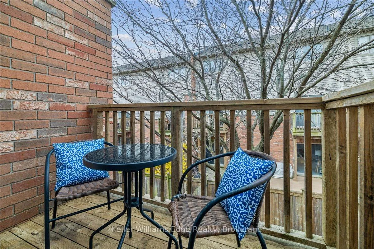 Photo 11 of 684 Summers Common, Burlington, Appleby — HOMEH