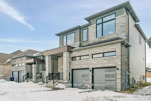 Photo 2 of 33 Simona Avenue, Wasaga Beach — HOMEH