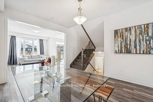 Photo 8 of 33 Simona Avenue, Wasaga Beach — HOMEH