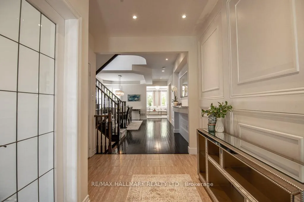 Photo 4 of 566 Maitland Drive, Pickering, Rosebank — HOMEH
