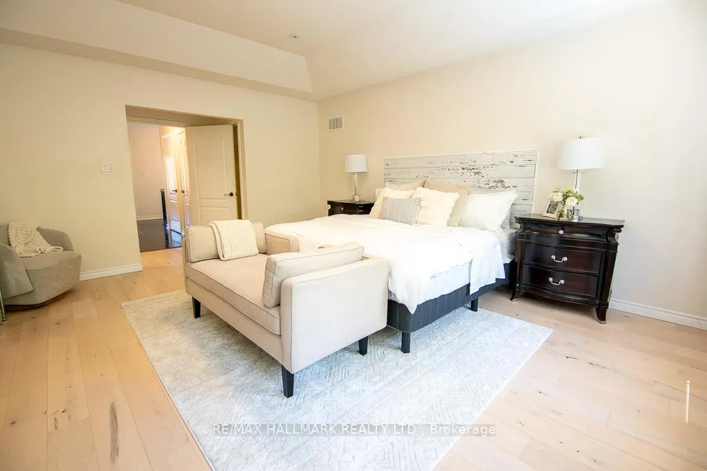 Photo 18 of 566 Maitland Drive, Pickering, Rosebank — HOMEH