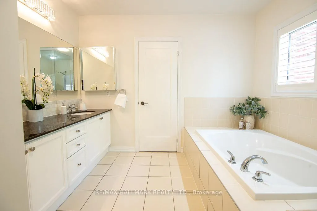 Photo 20 of 566 Maitland Drive, Pickering, Rosebank — HOMEH