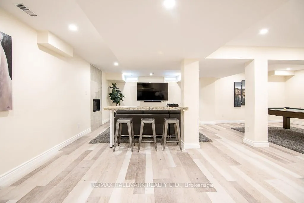Photo 22 of 566 Maitland Drive, Pickering, Rosebank — HOMEH