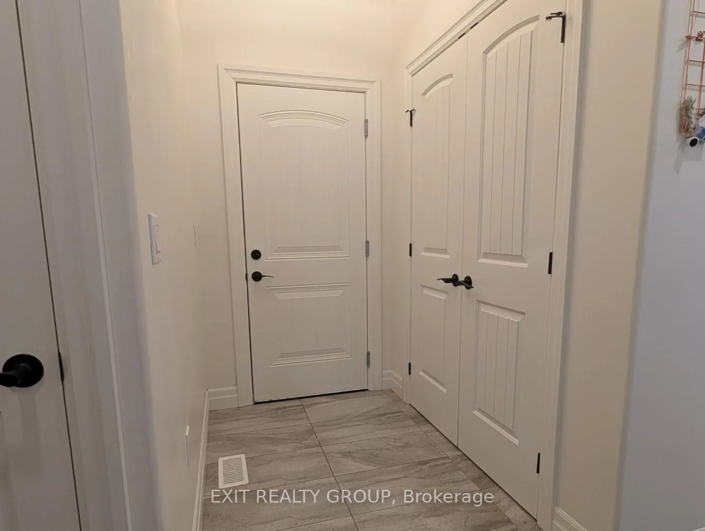 Photo 34 of 35 Schmidt Way, Quinte West, Murray Ward — HOMEH