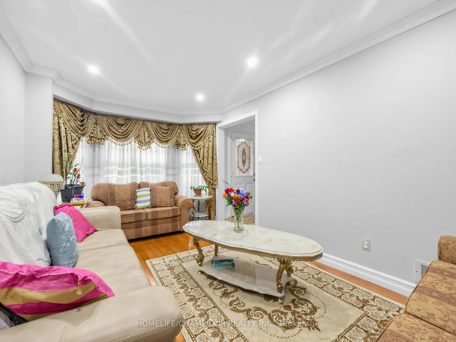 Photo 4 of 12 Glenheather Terrace, Scarborough, Rouge — HOMEH