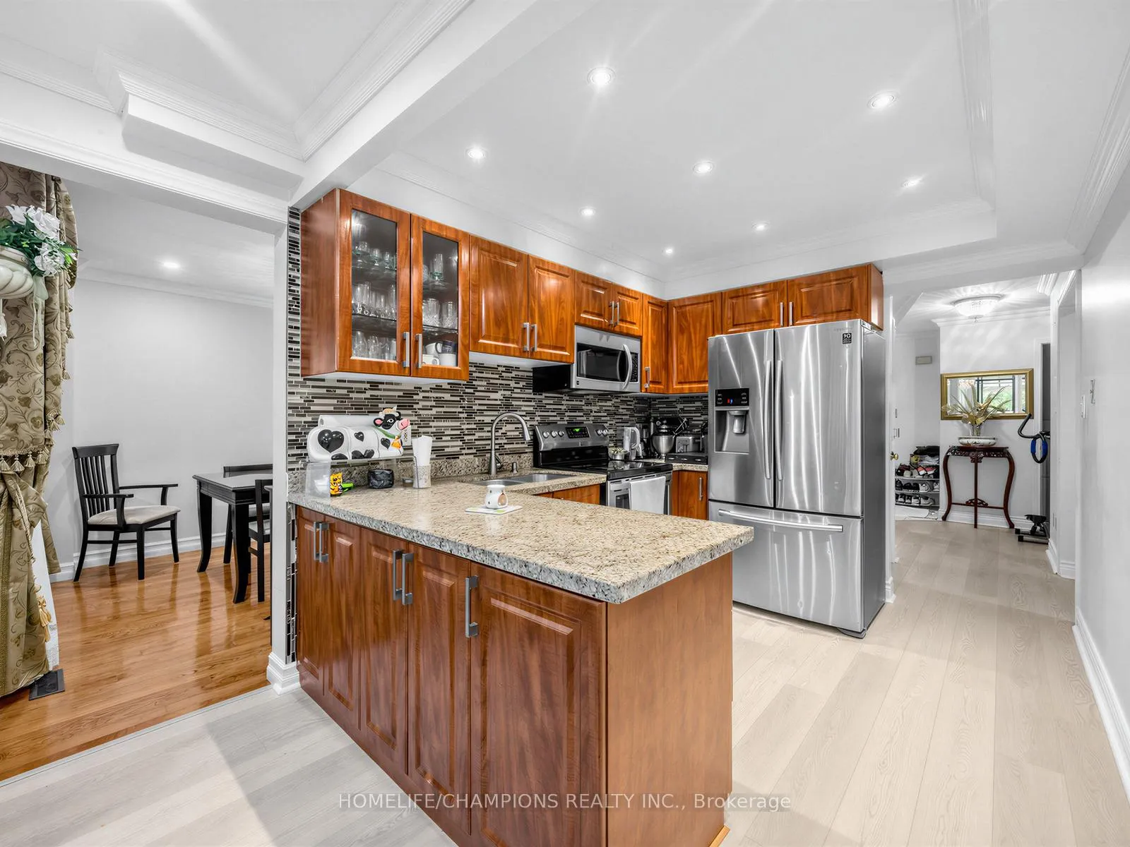 Photo 7 of 12 Glenheather Terrace, Scarborough, Rouge — HOMEH