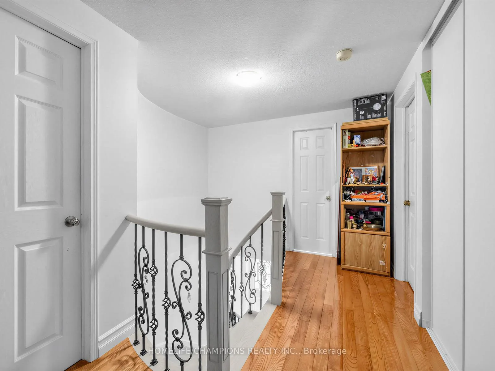 Photo 20 of 12 Glenheather Terrace, Scarborough, Rouge — HOMEH