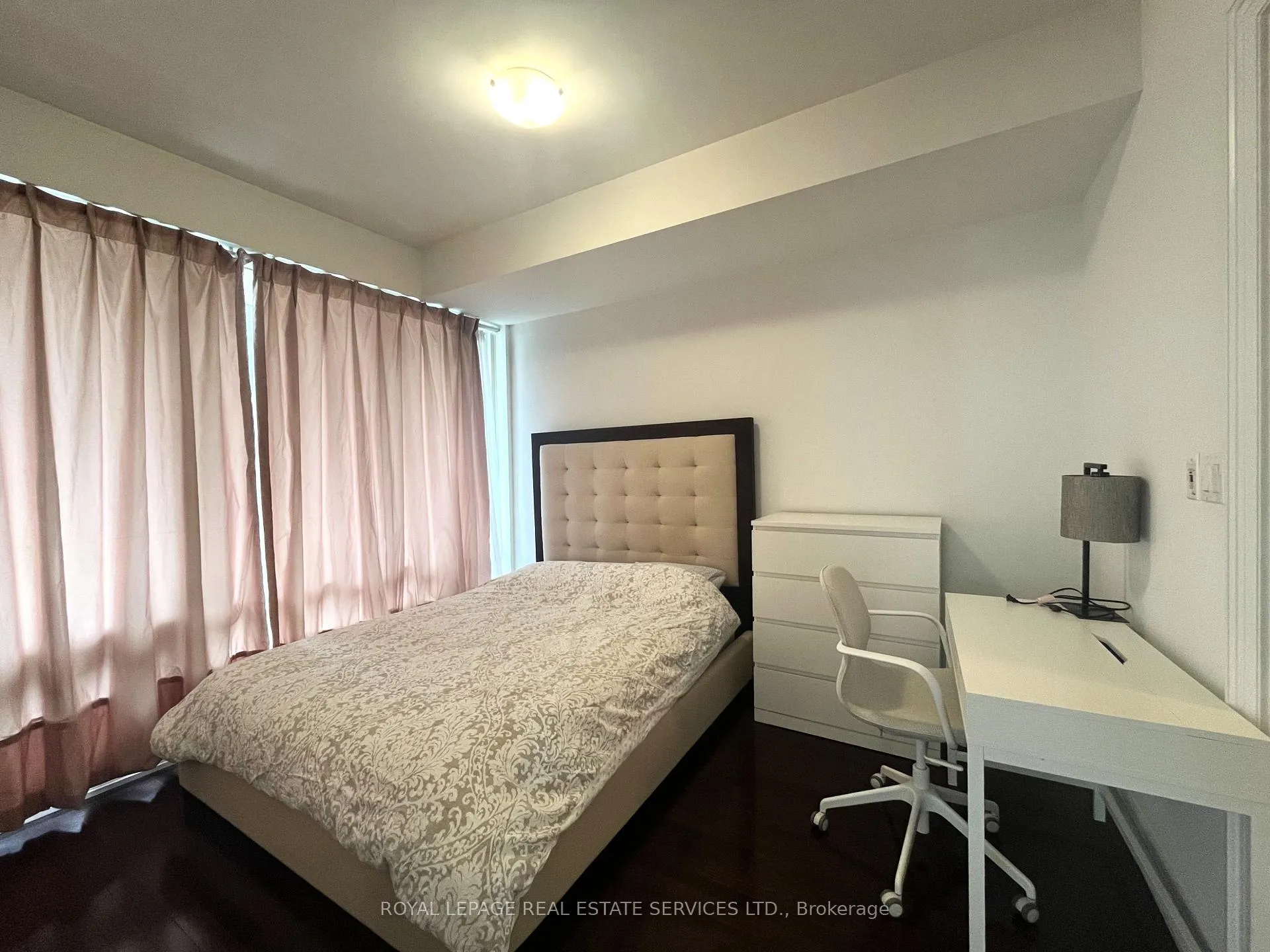 Photo 4 of Unit 715, 1 Bedford Road, Toronto, The Annex — HOMEH