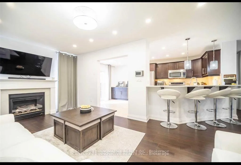 Photo 2 of Unit Upper, 165 Emick Drive, Hamilton, Ancaster — HOMEH
