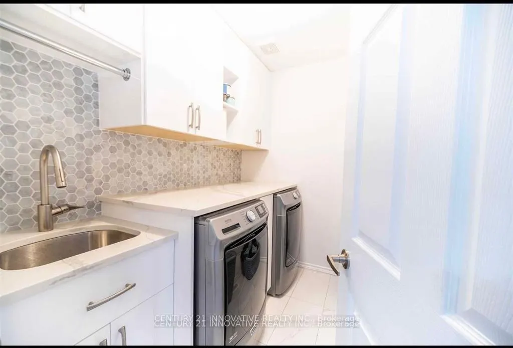 Photo 20 of Unit Upper, 165 Emick Drive, Hamilton, Ancaster — HOMEH