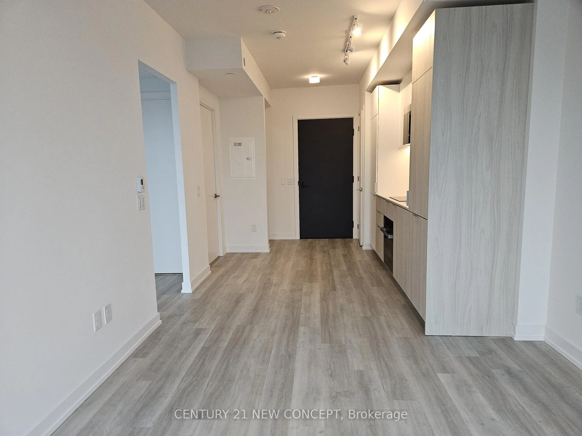 Photo 5 of Unit 510, 28 Eastern Avenue, Toronto, Moss Park — HOMEH