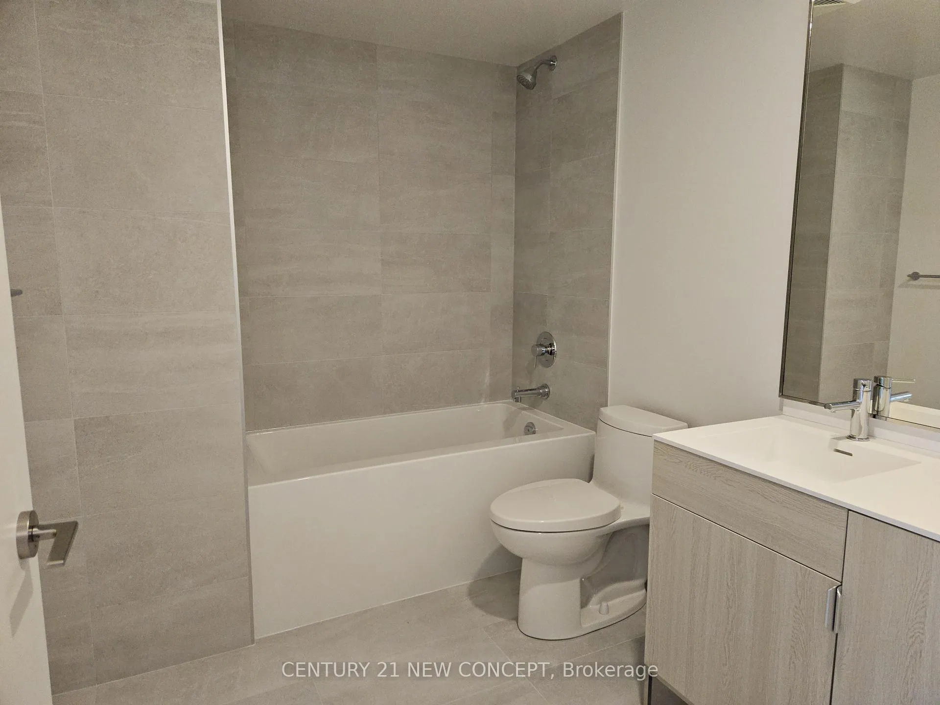 Photo 8 of Unit 510, 28 Eastern Avenue, Toronto, Moss Park — HOMEH