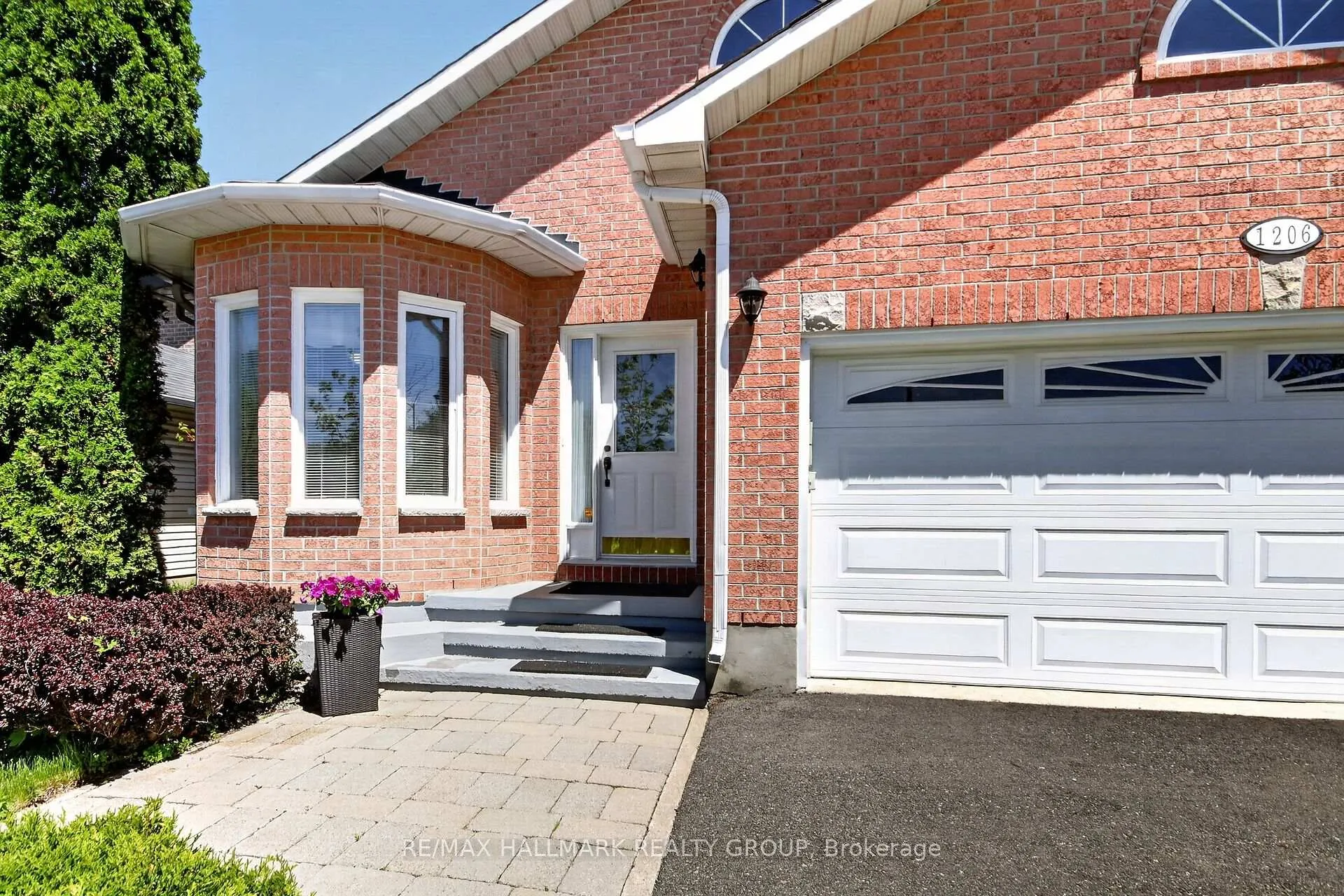 Photo 4 of 1206 Matheson Road, Ottawa, Carson Grove — HOMEH