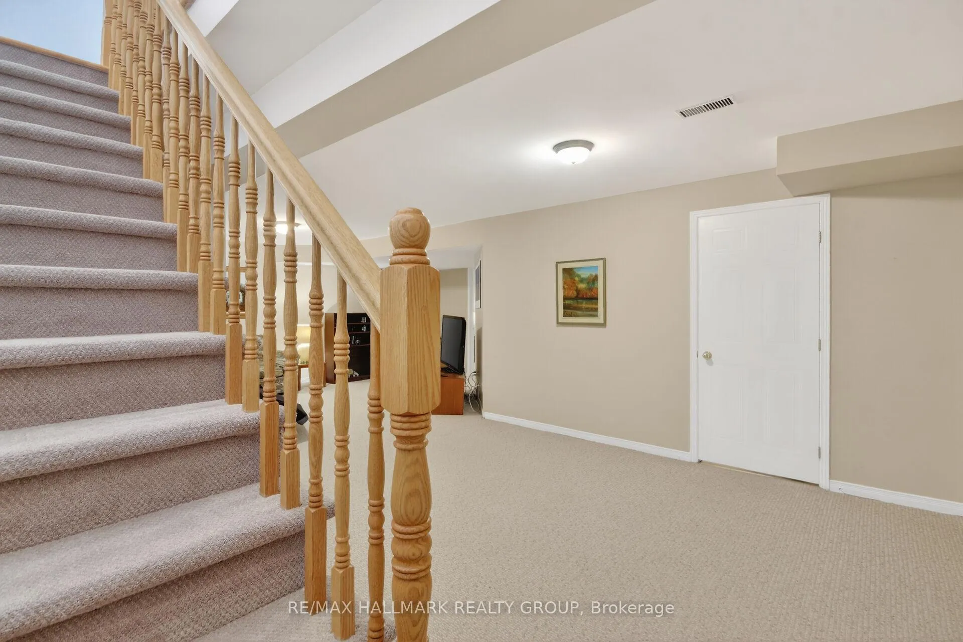 Photo 23 of 1206 Matheson Road, Ottawa, Carson Grove — HOMEH