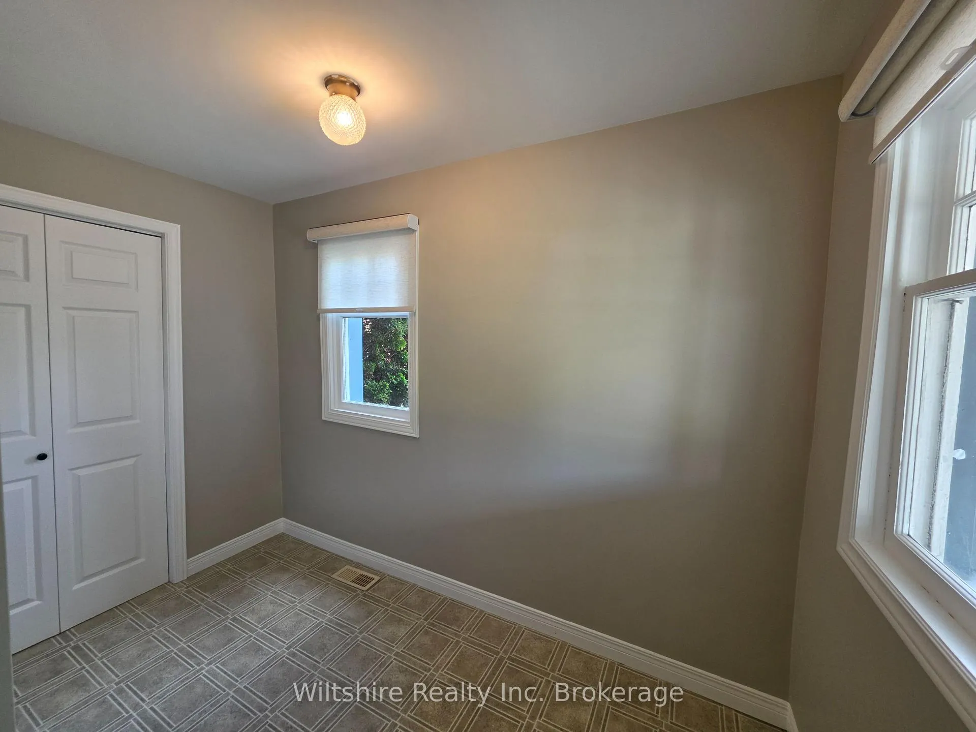 Photo 2 of Unit 1, 407 Main Street E, Norwich, Springford — HOMEH