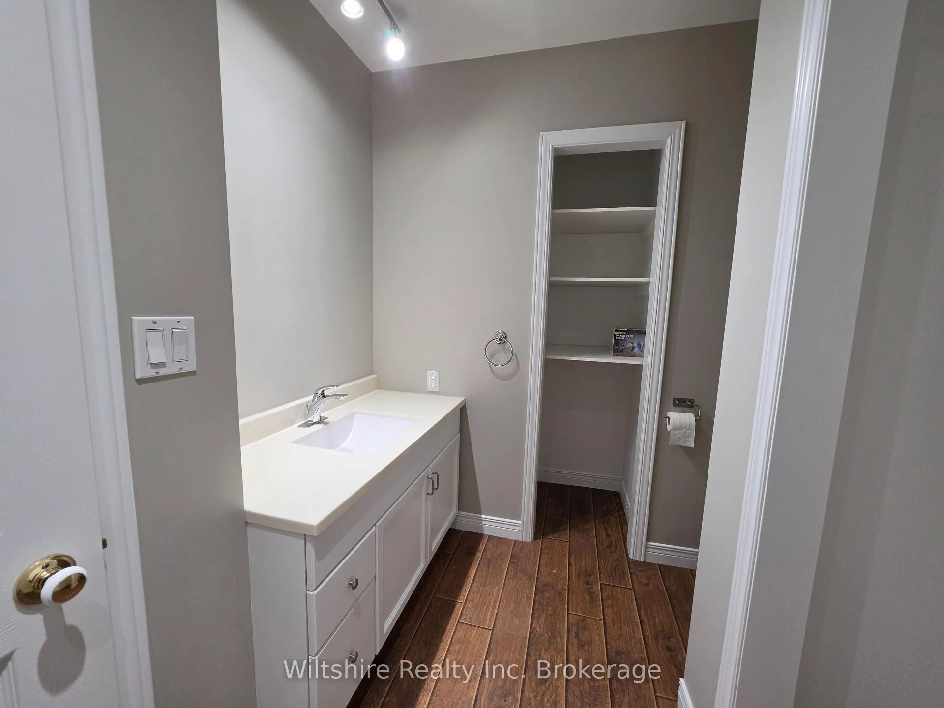 Photo 12 of Unit 1, 407 Main Street E, Norwich, Springford — HOMEH