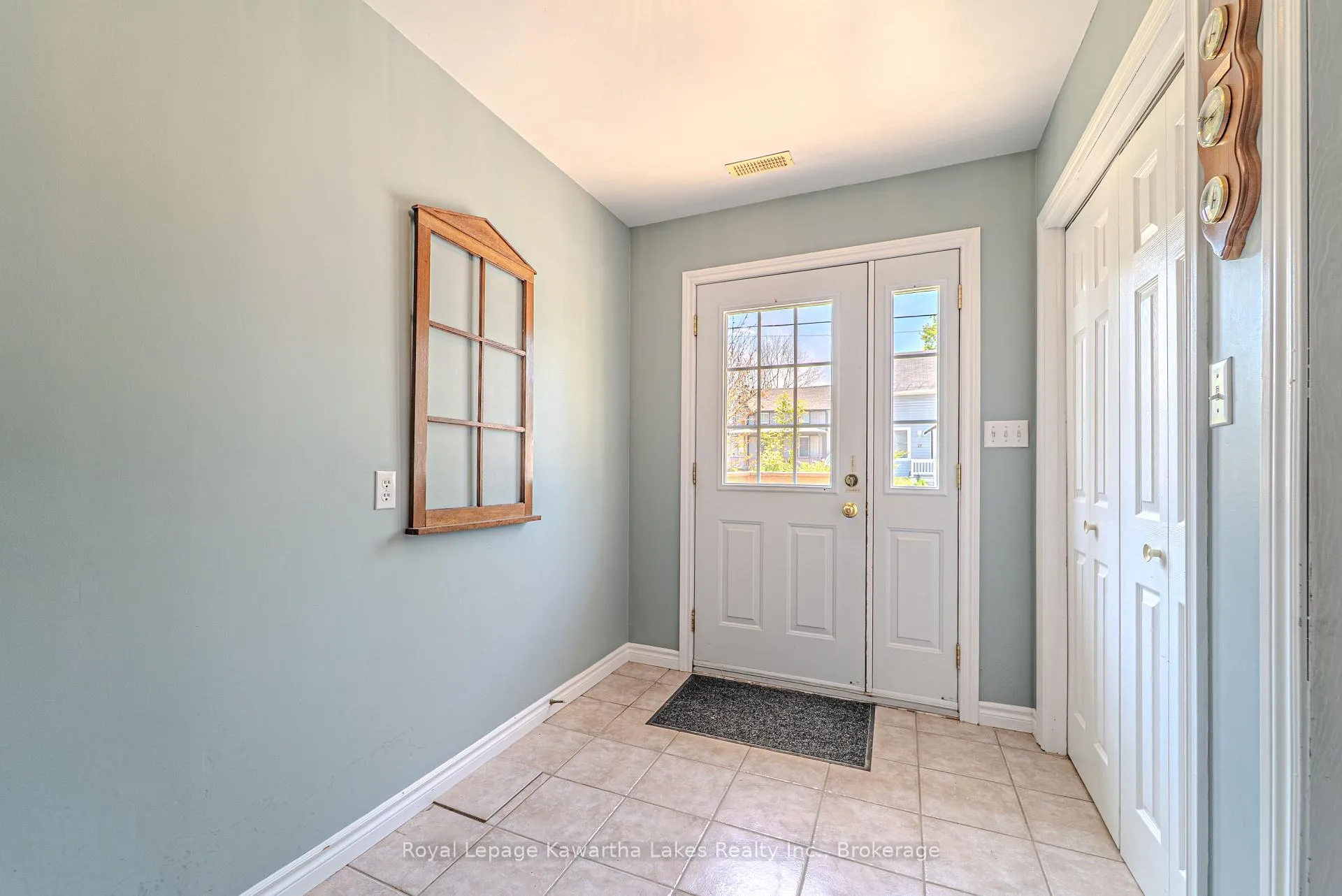 Photo 4 of 28 Matilda Street, Kawartha Lakes, Little Britain — HOMEH