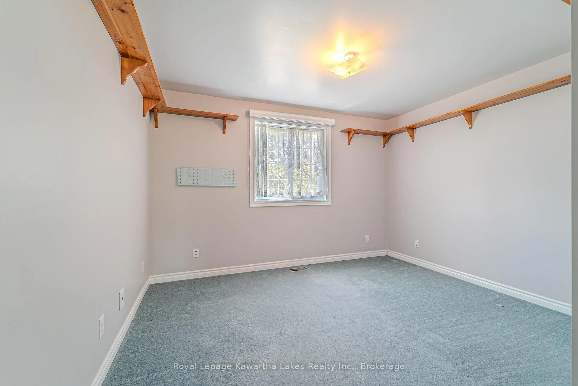 Photo 14 of 28 Matilda Street, Kawartha Lakes, Little Britain — HOMEH