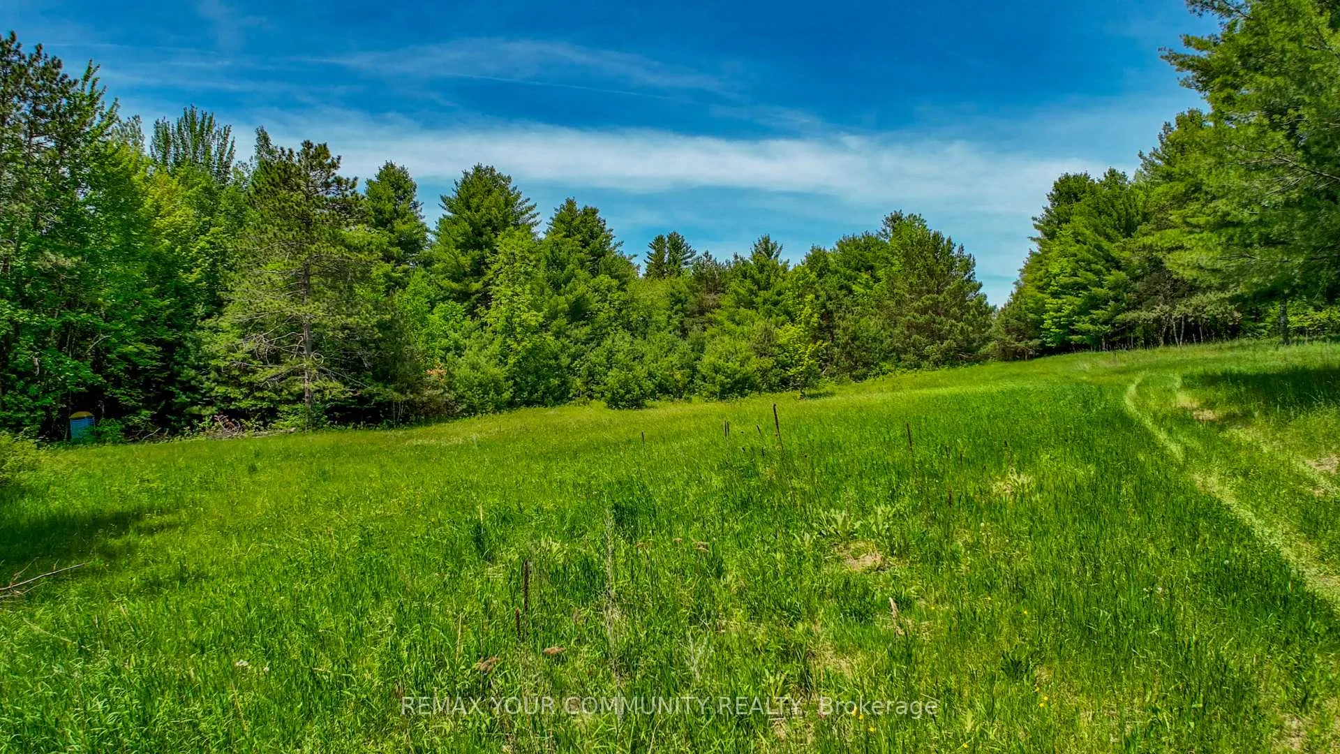 Photo 4 of 574 Zephyr Rd, Uxbridge, Rural Uxbridge — HOMEH