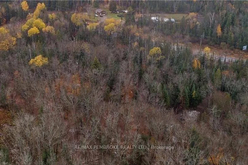 Photo 7 of 27681 Highway 60, South Algonquin — HOMEH
