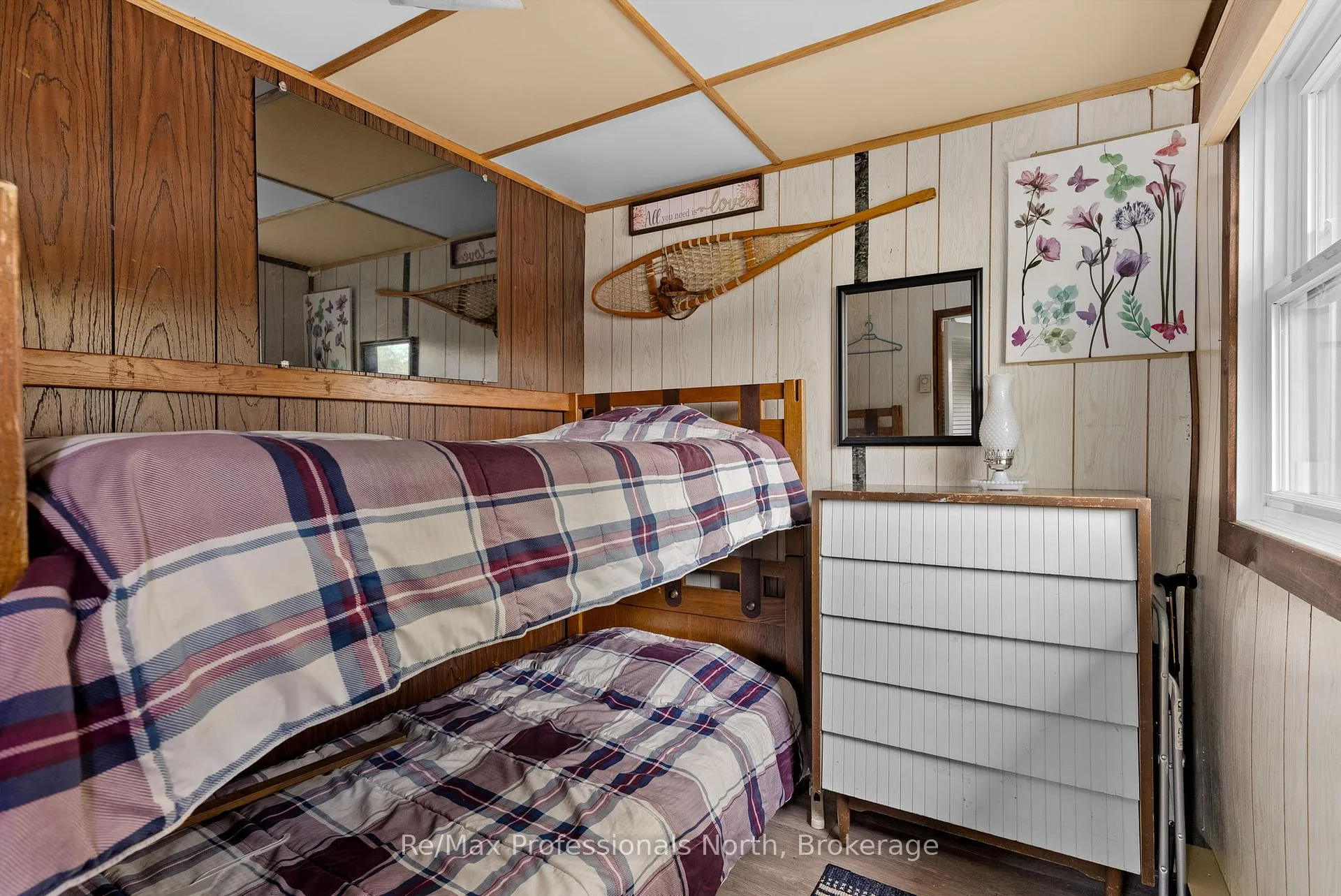 Photo 11 of 1118 Tomingas Road, Gravenhurst, Muskoka (S) — HOMEH