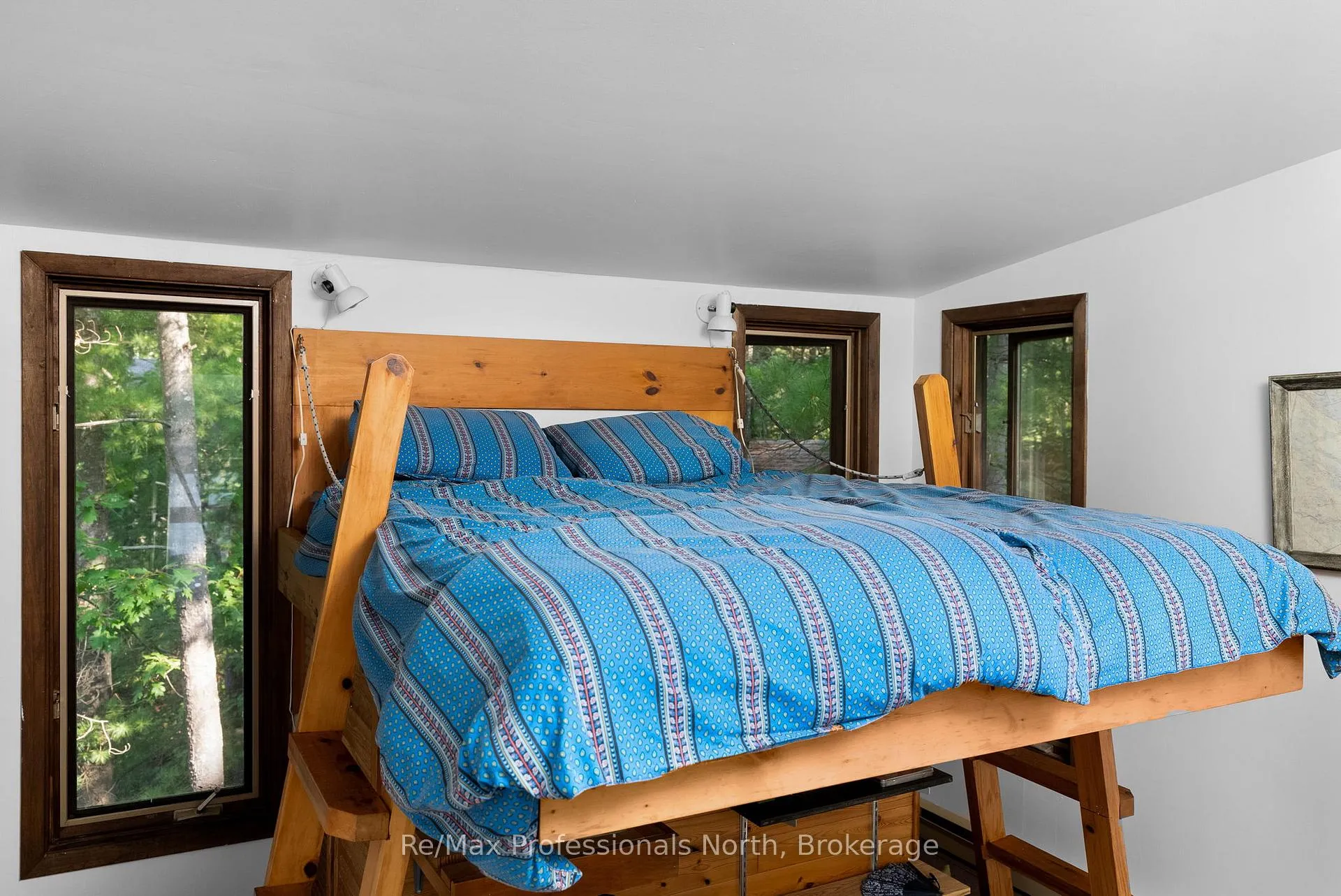 Photo 16 of 1118 Tomingas Road, Gravenhurst, Muskoka (S) — HOMEH