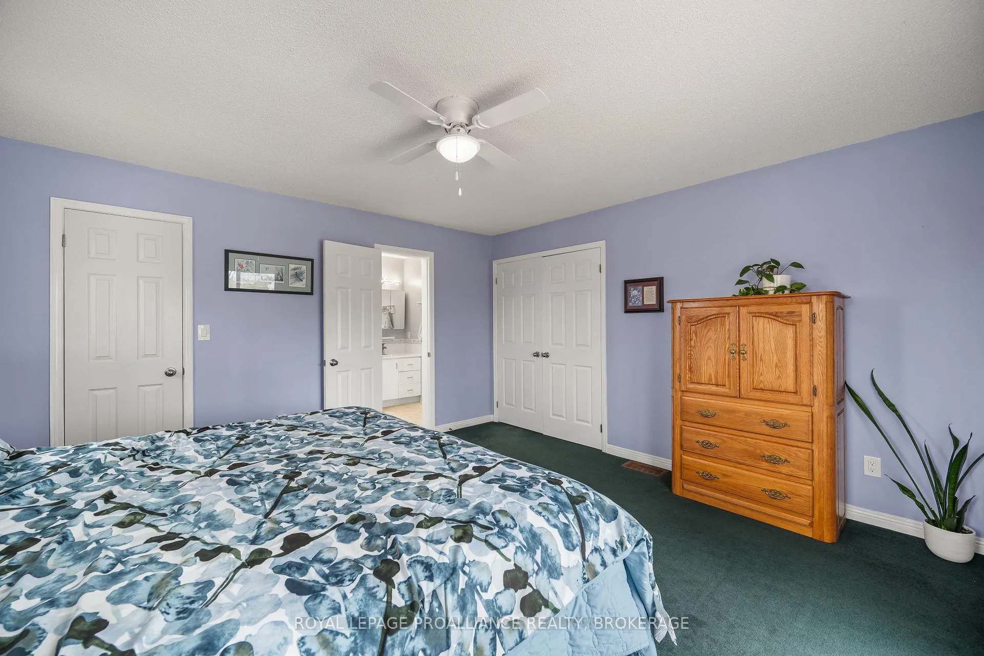 Photo 22 of 307 Amherst Drive, Loyalist, Amherstview — HOMEH