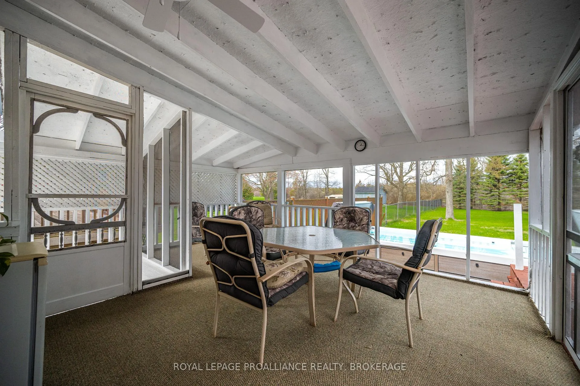 Photo 35 of 307 Amherst Drive, Loyalist, Amherstview — HOMEH