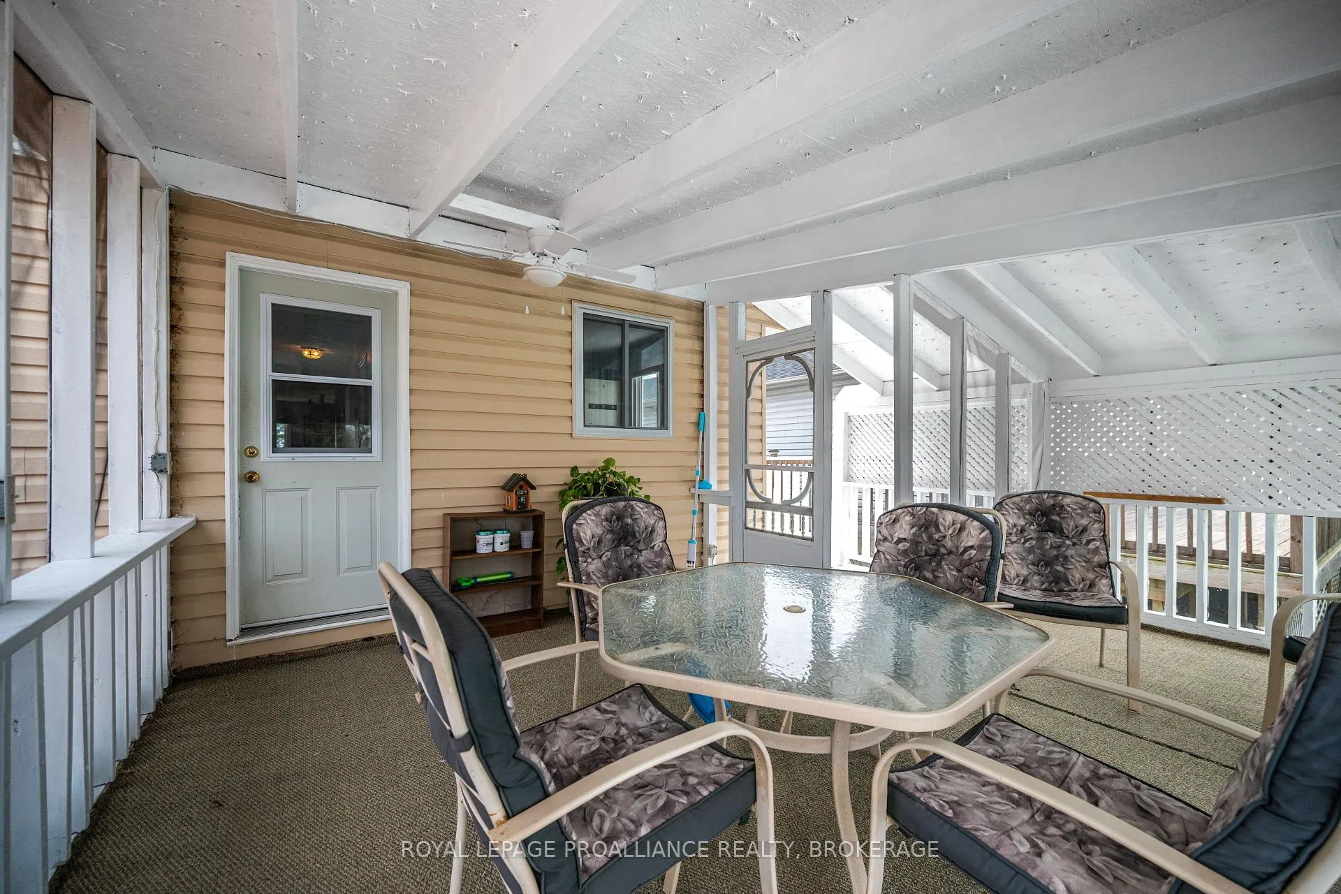 Photo 36 of 307 Amherst Drive, Loyalist, Amherstview — HOMEH