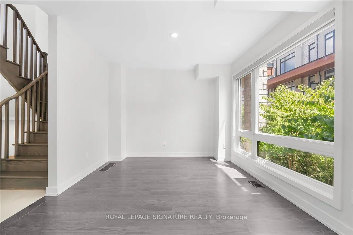 Photo 3 of 41 Burnet Drive, Vaughan, Vellore Village — HOMEH