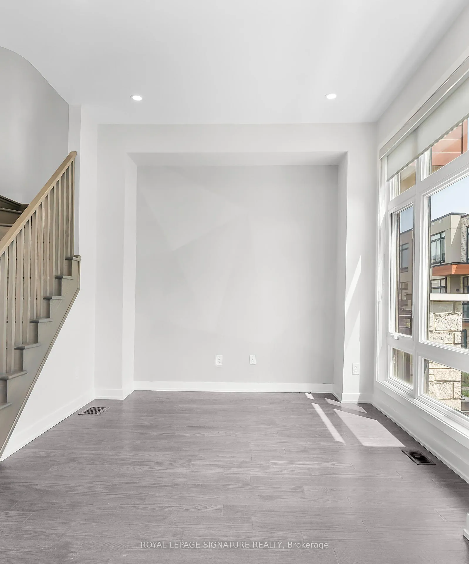 Photo 6 of 41 Burnet Drive, Vaughan, Vellore Village — HOMEH