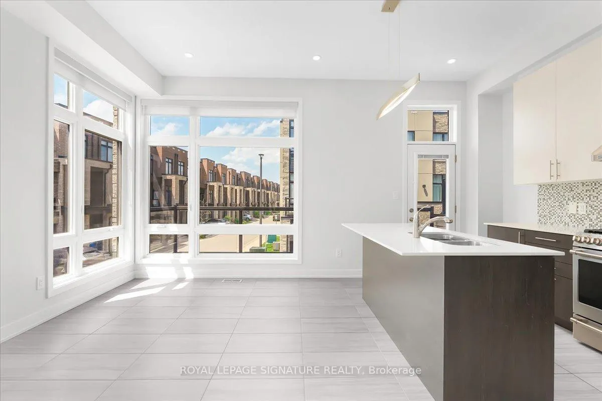 Photo 9 of 41 Burnet Drive, Vaughan, Vellore Village — HOMEH