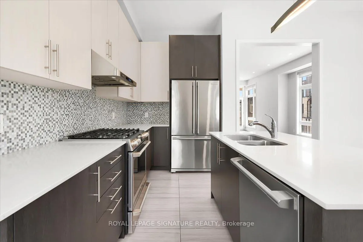 Photo 12 of 41 Burnet Drive, Vaughan, Vellore Village — HOMEH