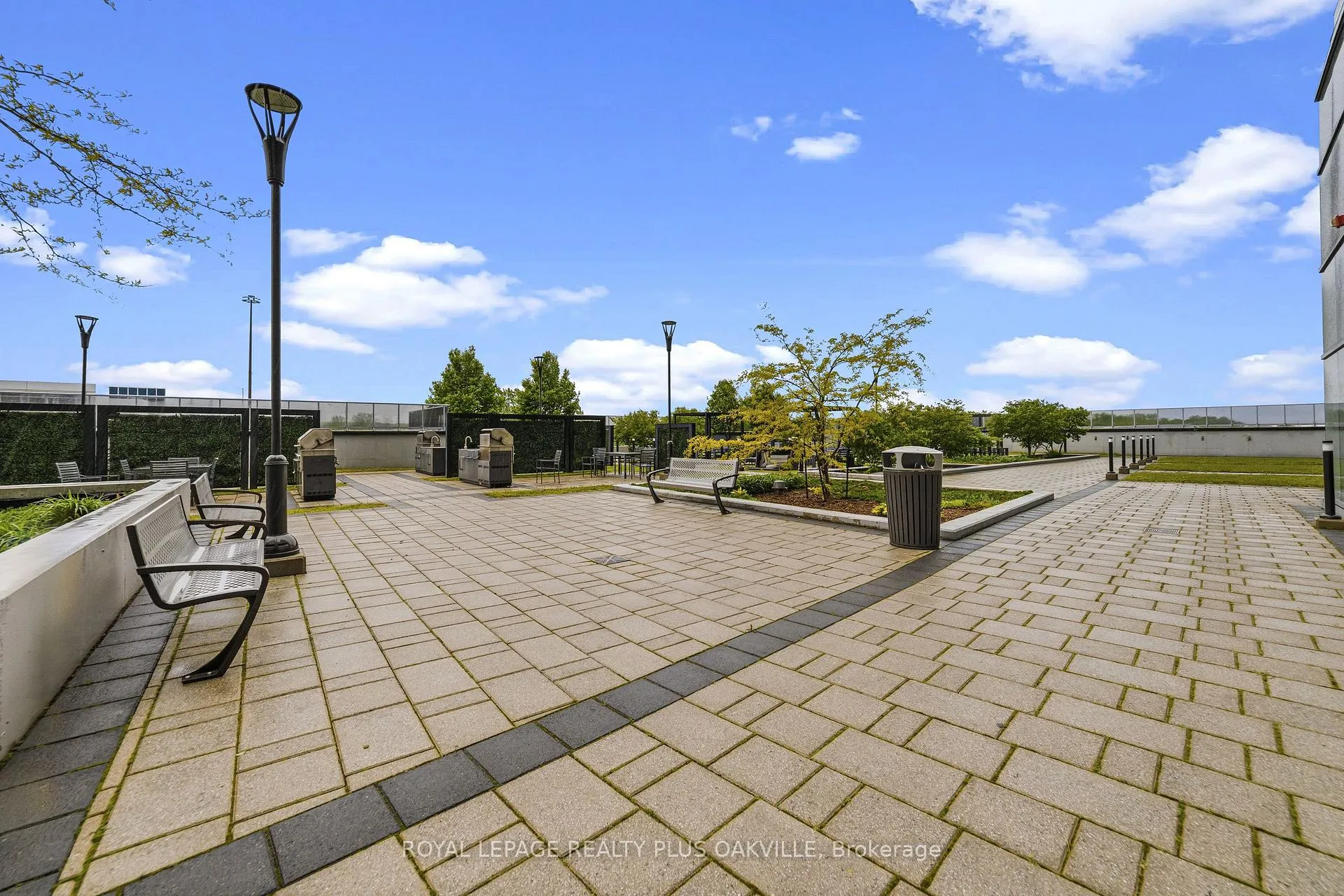 Photo 16 of Unit 2207, 2087 Fairview Street, Burlington, Freeman — HOMEH