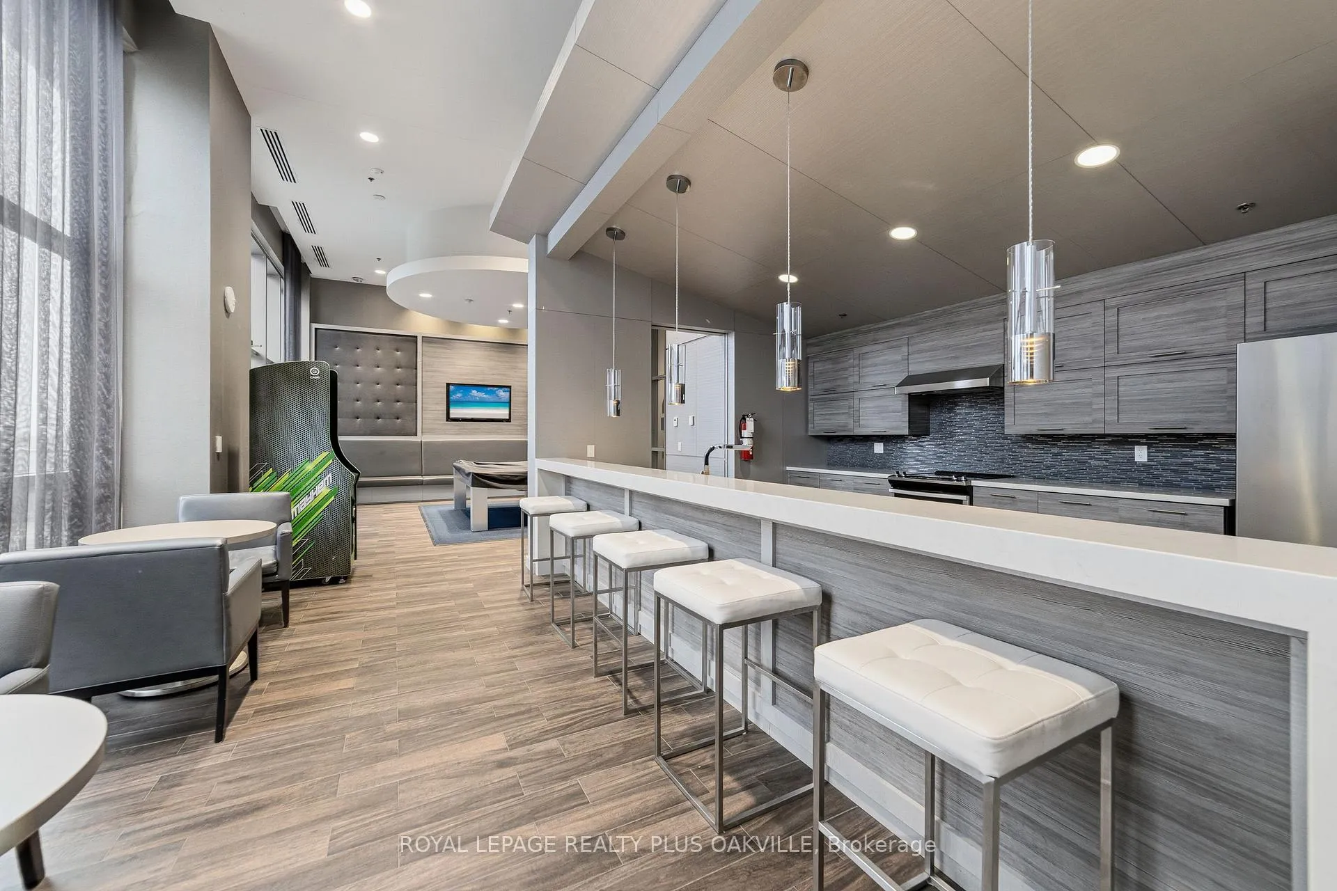 Photo 26 of Unit 2207, 2087 Fairview Street, Burlington, Freeman — HOMEH