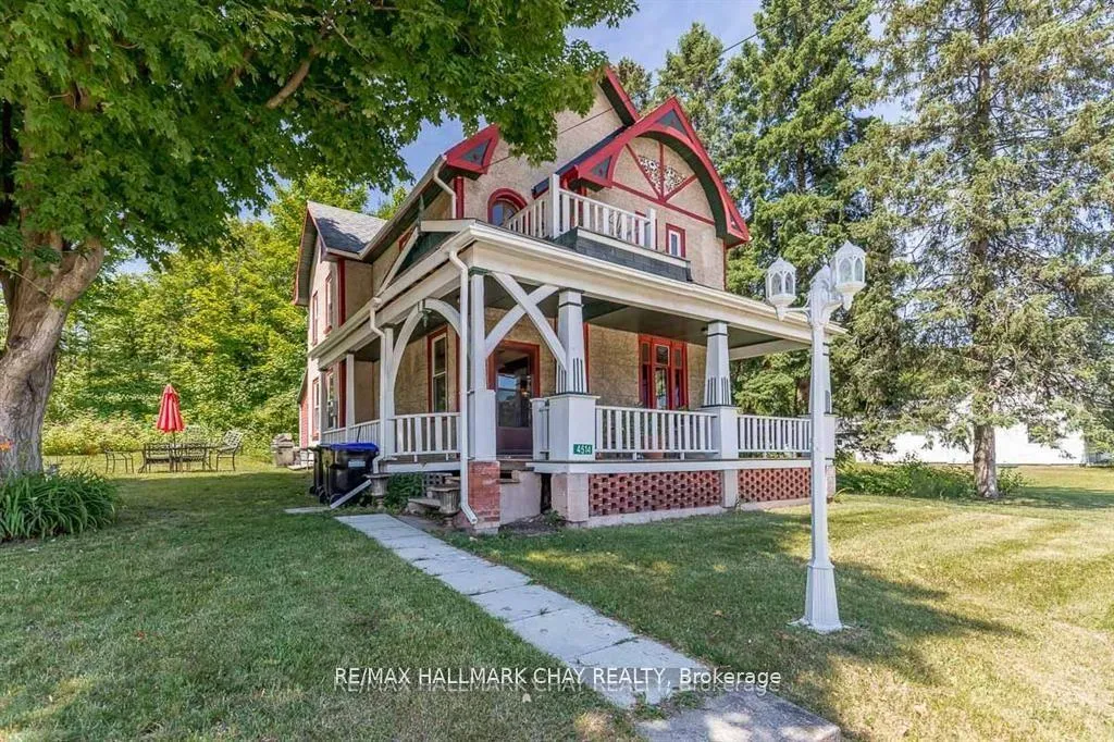 Photo 1 of 4514 Penetanguishene Road, Springwater, Hillsdale — HOMEH