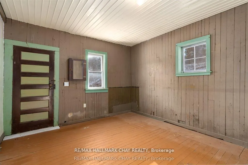 Photo 17 of 4514 Penetanguishene Road, Springwater, Hillsdale — HOMEH