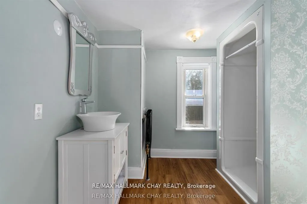 Photo 22 of 4514 Penetanguishene Road, Springwater, Hillsdale — HOMEH