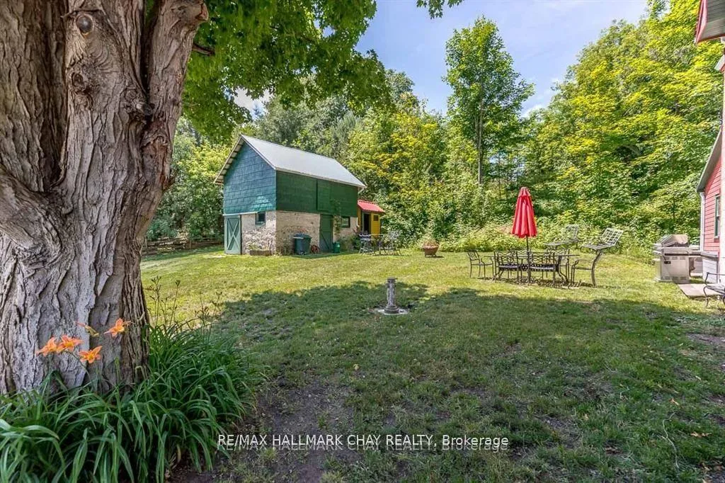 Photo 31 of 4514 Penetanguishene Road, Springwater, Hillsdale — HOMEH